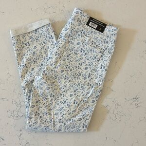 Women’s Capri pants